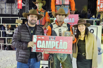 Foto - Encerramento eletrizante marca o último dia do 29º Rodeio de Albertina