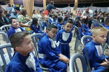 Foto - Formatura de Sonhos: A Magia da Pré-Escola Luzia Sanches Diniz