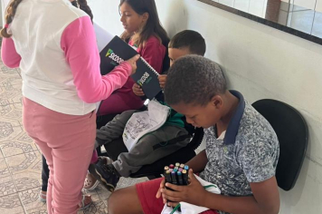 Foto - Colorindo o Futuro com o Sicoob Credivass