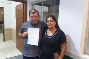 Foto - Time de Futsal Feminino de Albertina Recebe Honraria na Câmara Municipal