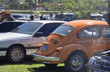 Foto - 2º Encontro de Carros Antigos