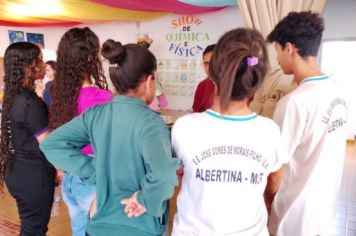 Foto - Feira da Saúde na Escola Estadual José Gomes