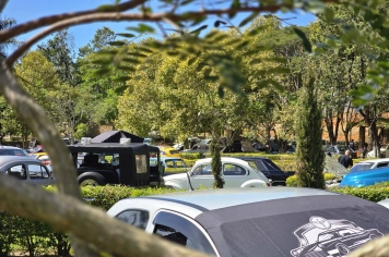 Foto - 2º Encontro de Carros Antigos