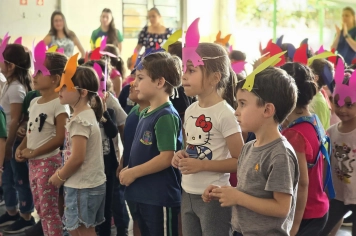 Foto - Entrega de Ovos de Páscoa Escolas Municipais
