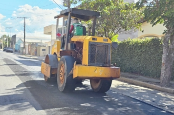 Foto relacionada - Rua Luiz Ferrari ganha novo asfalto e reforça mobilidade e turismo em Albertina
