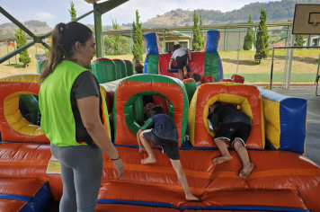 Foto - Diversão e Brinquedos Infláveis na Semana das Crianças!