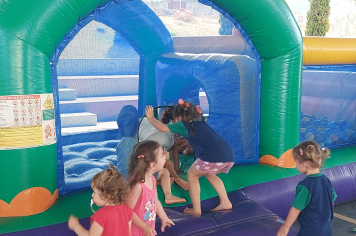 Foto - Diversão e Brinquedos Infláveis na Semana das Crianças!