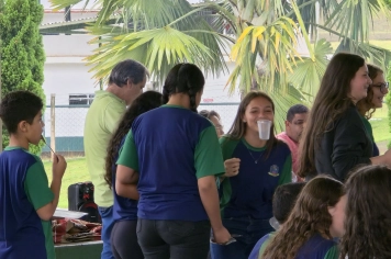 Foto - Churrasco na Escola Municipal Antonio Ferreira