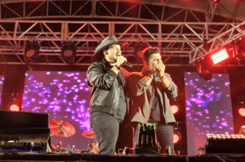 Foto - Tradição e fé embalaram o segundo dia do rodeio