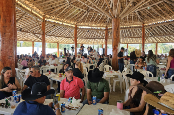 Foto - 6ª Cavalgada Beneficente ao Natal