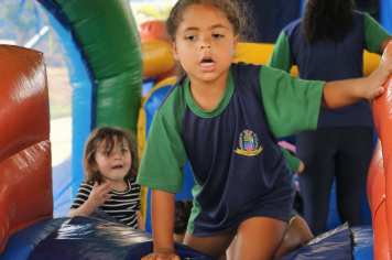 Foto - Diversão e Brinquedos Infláveis na Semana das Crianças!