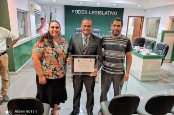 Foto - Time de Futsal Feminino de Albertina Recebe Honraria na Câmara Municipal