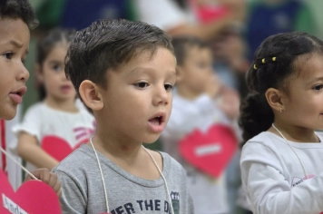 Foto relacionada - Amor em forma de homenagem marcou apresentações do Dia das Mães nas escolas municipais de Albertina