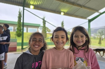 Foto relacionada - Festa e integração marcam o dia de churrasco na Escola Municipal Antônio Ferreira
