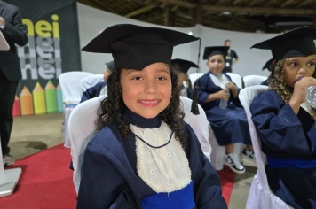Foto - Formatura Pré-Escola Luzia Sanches Diniz
