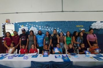 Foto - Noite de Autógrafos na Pré-Escola Luzia Sanches Diniz celebra educação, cultura e criatividade