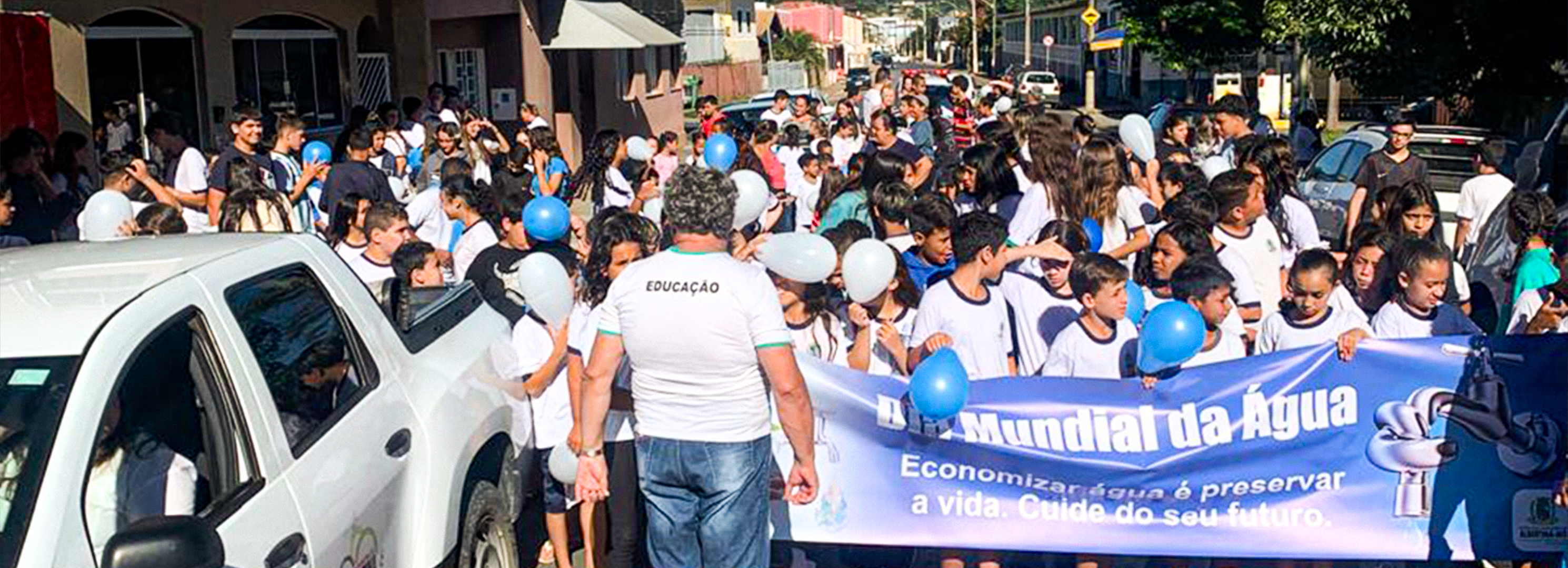 Passeata pelo Dia Mundial da Água mobiliza alunos e reforça a conscientização ambiental em Albertina