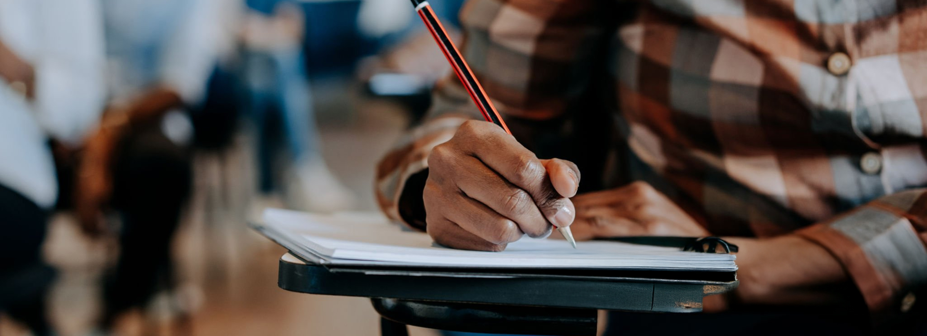 Bolsas de Estudo na UNIPINHAL: Veja os Requisitos e as Novidades para Universitários de Albertina!
