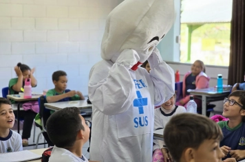 Vacinação ganha espaço nas escolas e reforça cuidado com as crianças em Albertina
