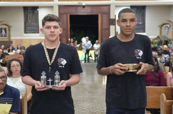 Noite de Fé e Gratidão Marca Caminhada dos Formandos do 9º Ano