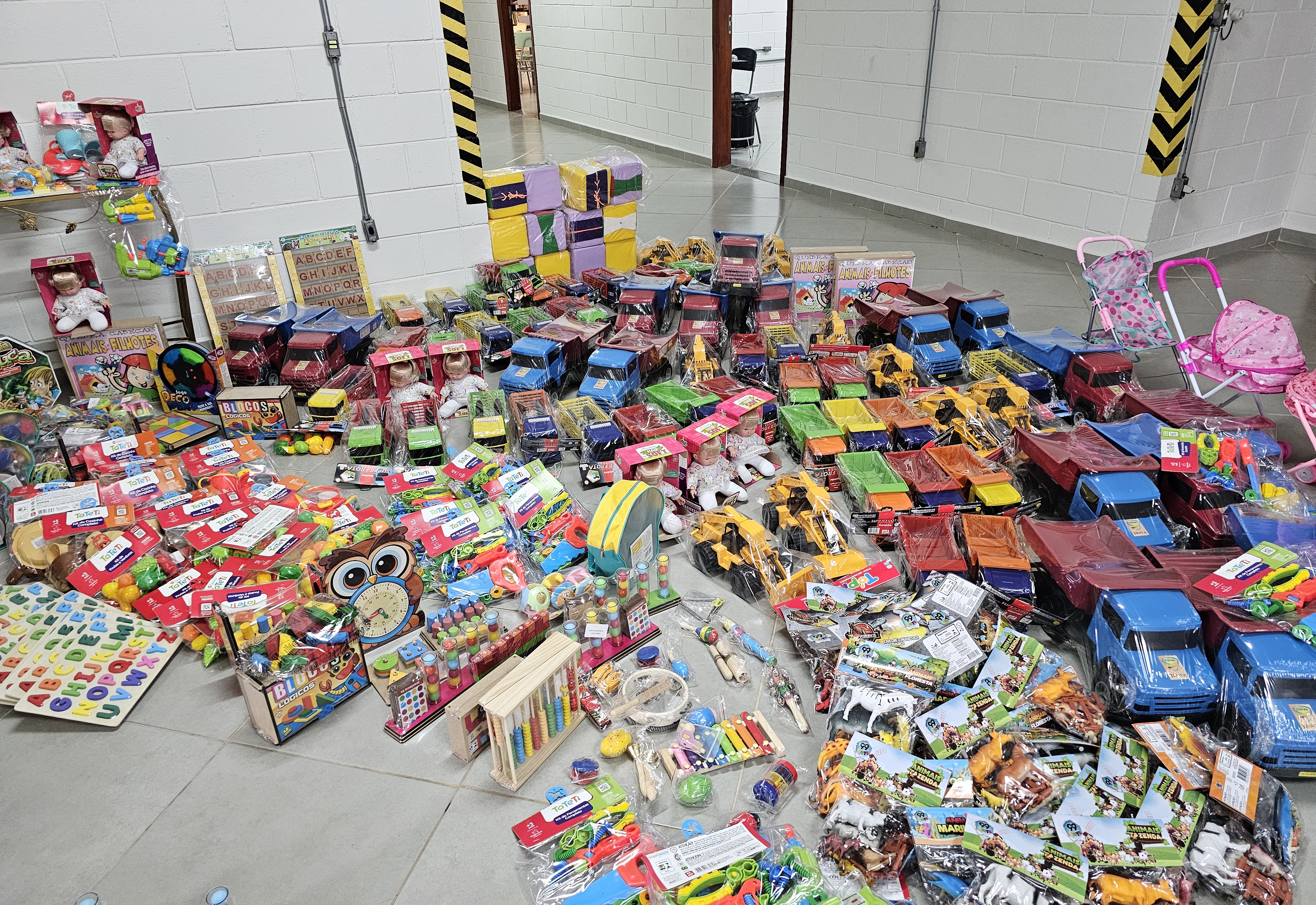 Mais de 1.000 novos jogos pedagógicos chegam às escolas de Albertina