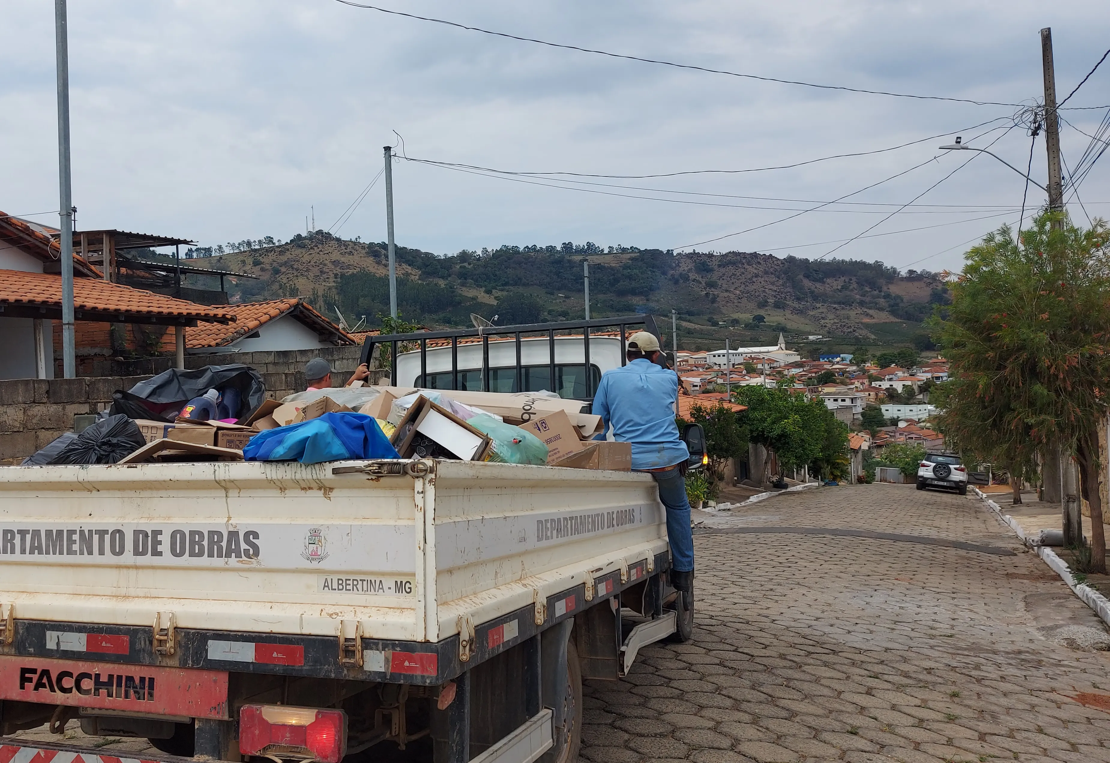 Coleta de Reciclagem Volta Amanhã e Reforça Compromisso de Albertina com uma Cidade Mais Limpa