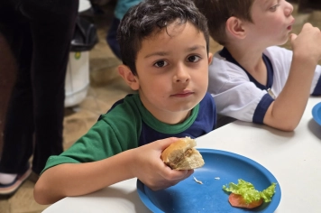 Foto - Lanche Especial de Fim de Ano | Pré-Escola Luzia Sanches Diniz