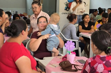 Foto - Dia da Mulher no CRAS Homenagem e Convivência