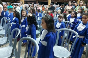 Foto - Formatura de Sonhos: A Magia da Pré-Escola Luzia Sanches Diniz