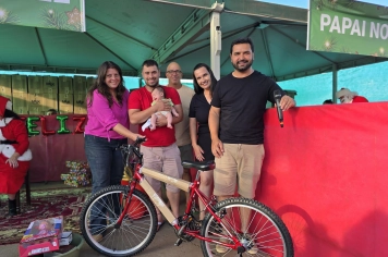 Foto relacionada - Albertina de Luz 2025 se despede com praça lotada, presentes para as crianças e um Natal que virou memória