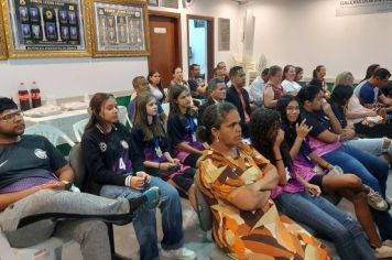 Foto - Time de Futsal Feminino de Albertina Recebe Honraria na Câmara Municipal