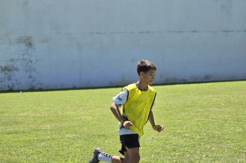 Foto - Treino de Futebol de Campo (Crianças e Adolescentes)