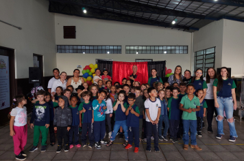 Foto relacionada - A Magia Invade as Escolas Municipais de Albertina!