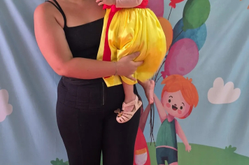 Foto - Uma semana inesquecível de cores, fantasia e sorrisos na Creche Municipal Tereza Rossi