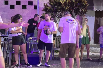 Foto relacionada - Carnaval Albertina 2026 começa com praça lotada e clima de sucesso