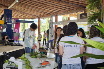 Foto - 5ª Festa do Café & Feira de Negócios (Dia 1)