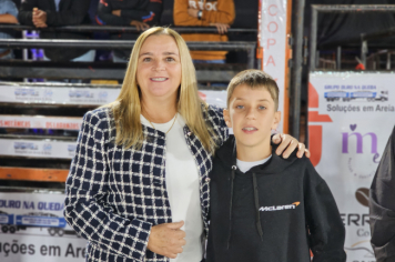 Foto - Tradição e fé embalaram o segundo dia do rodeio