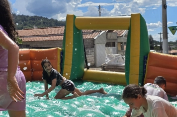 Foto - Natal na Praça – Albertina de Luz 2025