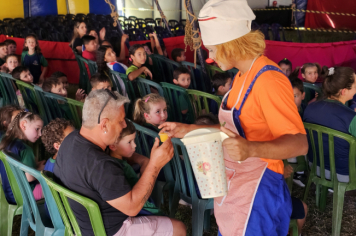 Foto - Crianças da Pré-Escola vivem dia mágico no circo em Jacutinga