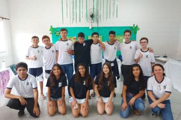 Foto - Feira de Conhecimento: Escola Municipal Antônio Ferreira