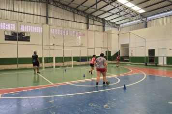 Foto - Treino de Futsal Feminino