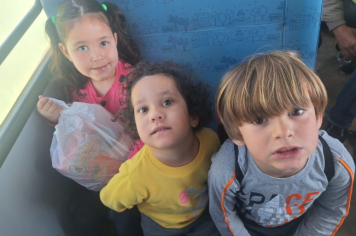 Foto - final de bimestre das Escolas e Creche 