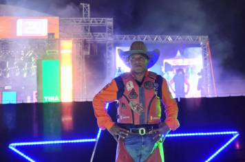 Foto - Abertura do 29º Rodeio leva emoção e espetáculo à arena!