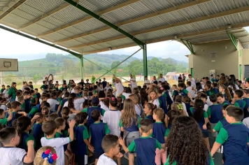 Foto - Capoeira, Cultura e Educação na Escola Antonio Ferreira