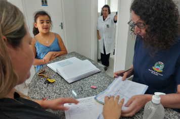 Foto relacionada - Campanha de Atualização de Vacinas Mobiliza a População na UBS de Albertina