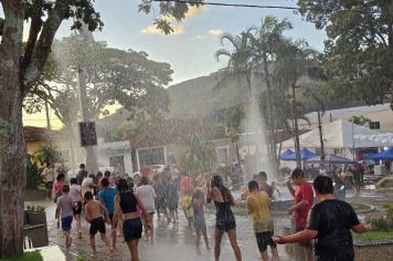 Foto - CARNAVAL DIA 2