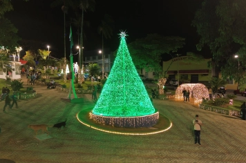 Foto relacionada - Festival Albertina de Luz 2025 transforma o Natal em turismo, cultura e encontros em família