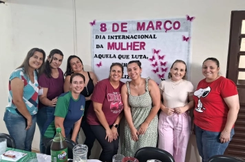 Foto - Celebrando o Dia da Mulher em Albertina