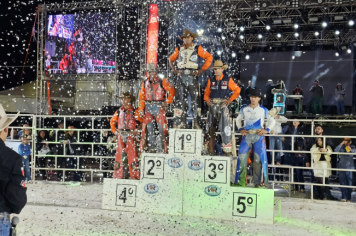 Foto - Encerramento eletrizante marca o último dia do 29º Rodeio de Albertina