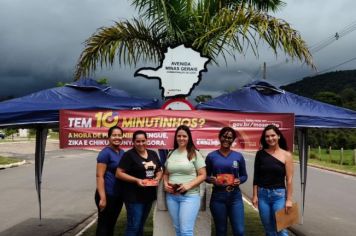 Foto - Blitz Educativa em Albertina mobiliza a comunidade contra Arboviroses